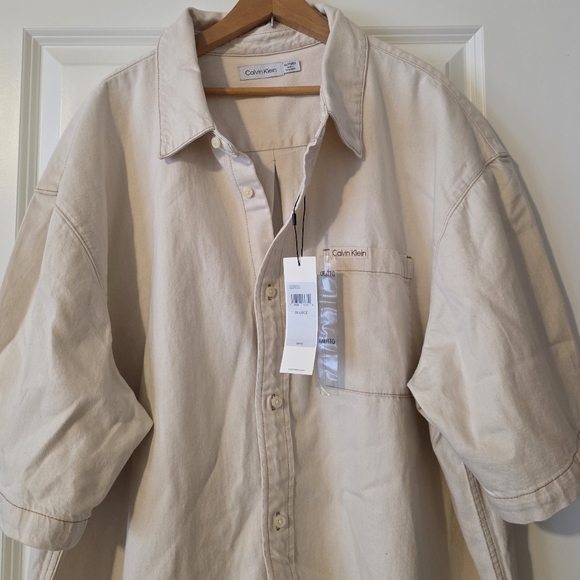 Calvin Klein Button Up Camp Shirt Collared Shortsleeve Mens XXL Cream Cotton - Picture 2 of 7